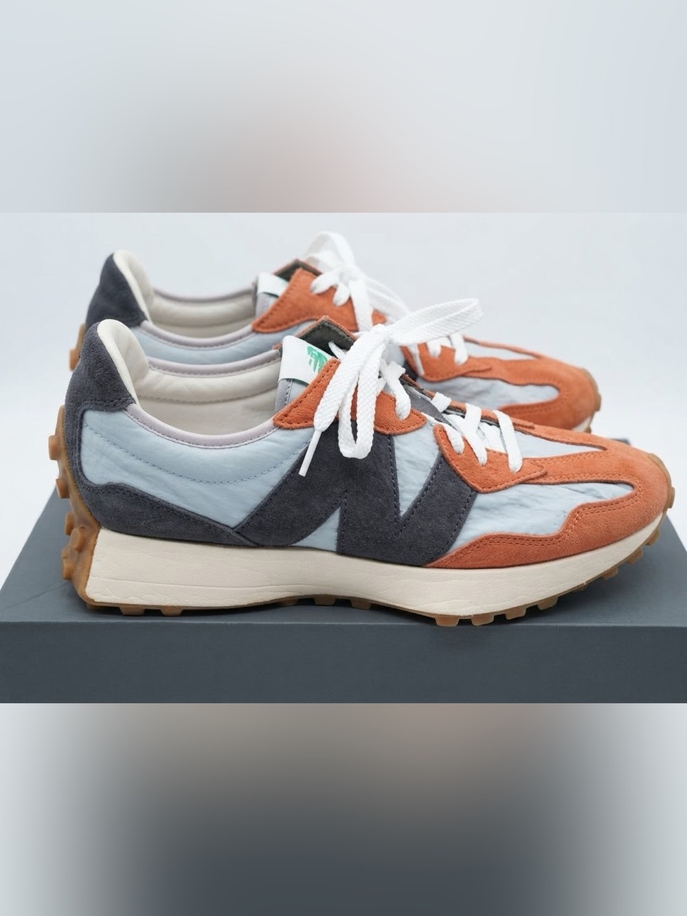 New Balance Men's Sneakers in Grey, Rust & White